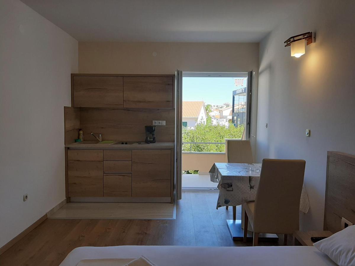 Apartments Edo Novalja Eksteriør bilde